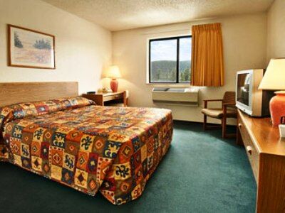 Super 8 By Wyndham Williams Lake Bc Стая снимка